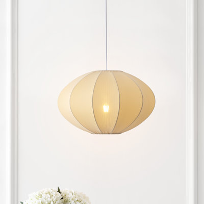 Suspension à DEL Kira de 18,38 po à une lumière, style scandinave Japandi, en métal avec abat-jour en forme de soucoupe OVNI côtelé.