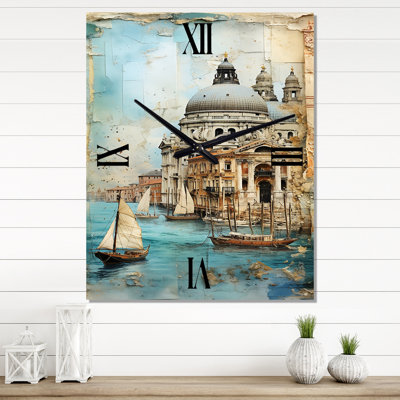 Venice Distant Memories Journal Collage IV - Horloges murales Venise