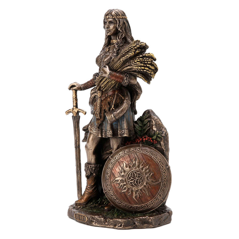 Poulsbo Hand Finishing Resin Figurine / Sculpture Decorative Object