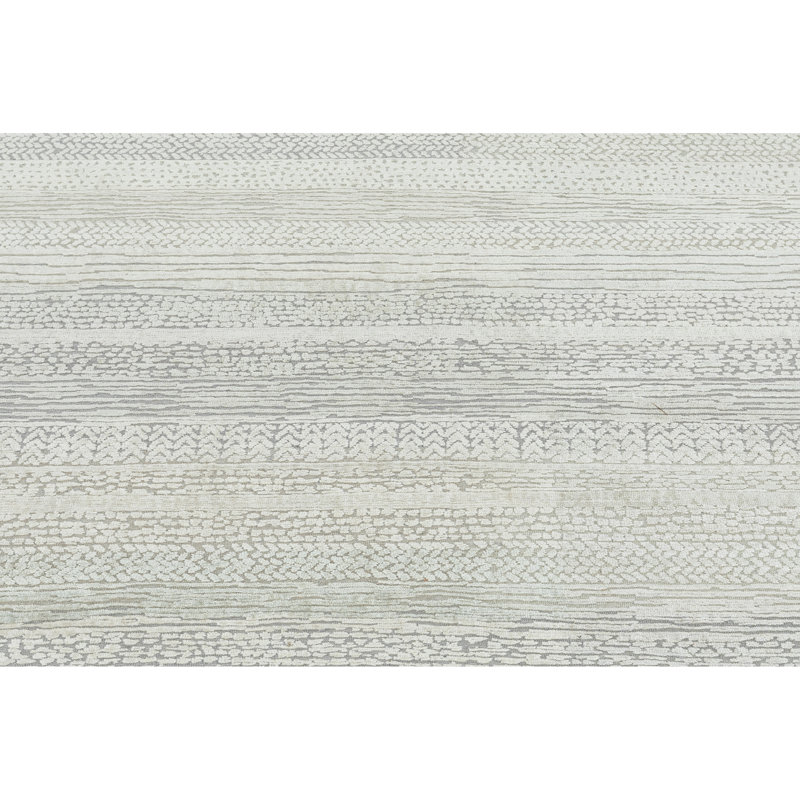 High-Quality Hand-Knotted Ivory And Silver Area Rug, Rectangle 10' x 14'