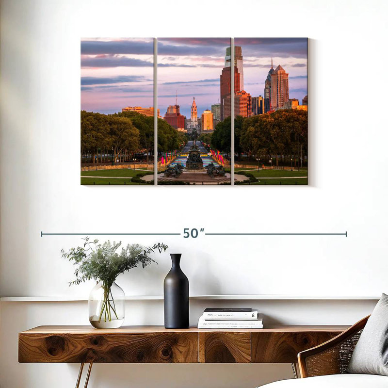 Nicci Philadelphia Pennsylvania, 24" H x 38" W