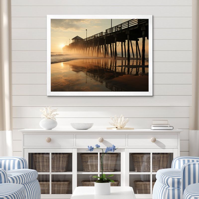 Beach Beach Pier Reflections IX - reproduction, H 12 po x l 20 po x P 1 po, Cadre simple blanc