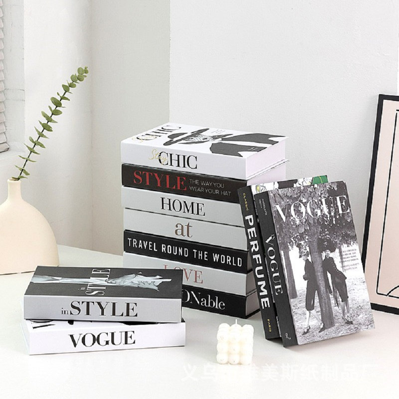 Ensemble de 11 livres décoratifs en noir et blanc, faux livres à couverture rigide