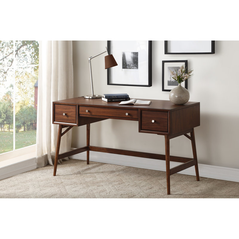 Bureau avec placage en noyer et solutions de rangement pratiques