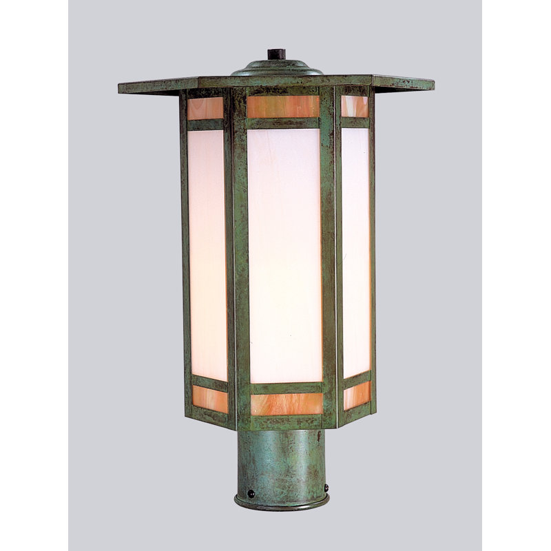 Tête de lanterne 1 lumière McAlester, H 15,5 po x l 10,88 po, Laiton antique