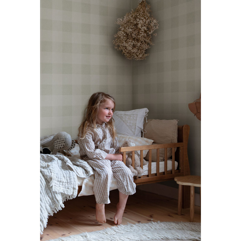 Villa Dalarö II Gingham Wallpaper Roll, Spring Green