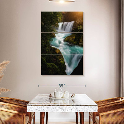 Kerrick Spirit Falls In Washington