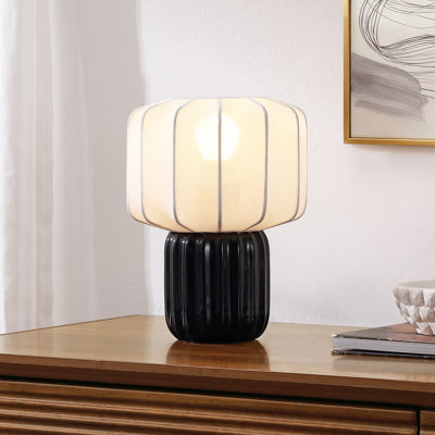 Mini lampe de table DEL contemporaine en céramique cannelée avec abat-jour citrouille cocon Leola