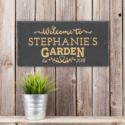 Plaque murale ardoise personnalisée à 2 lignes Garden Welcome