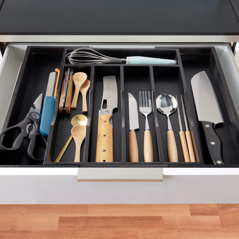 Organisateur de tiroir de cuisine en bambou extensible pour les couverts et les ustensiles, plateau de couverts en bois de bambou réglable dans le tiroir pour les couverts et l'argenterie dans la cuisine (noir)