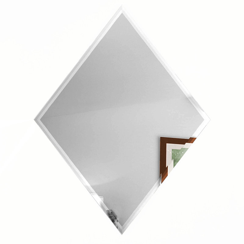 Carrelage mural en verre biseauté à miroir 6 "x 8" Reflections, Argent