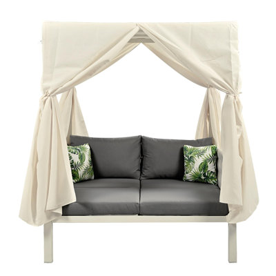 Outdoor metal frame Woven Rope daybed