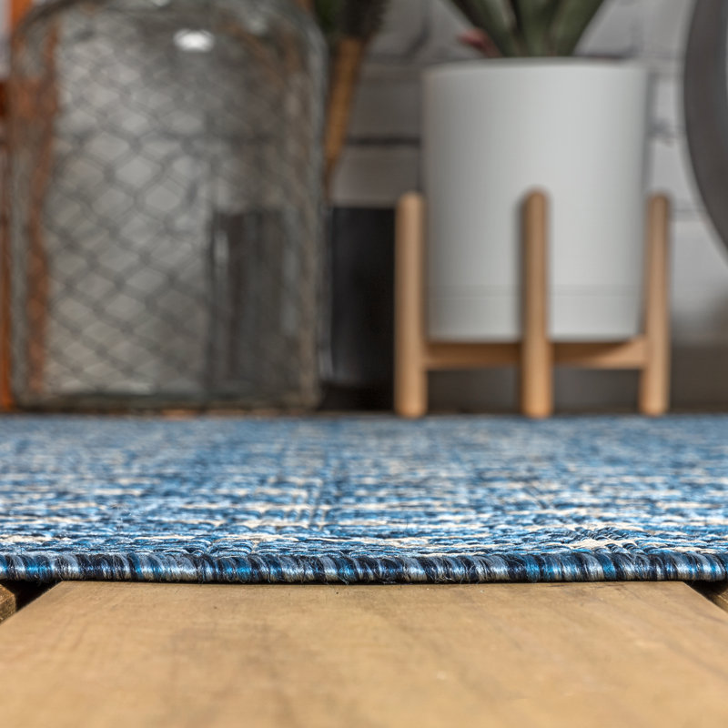 Tapis d'intérieur / extérieur Crompton, Rectangle 3 pi 1 po x 5 pi, Marine / gris pâle