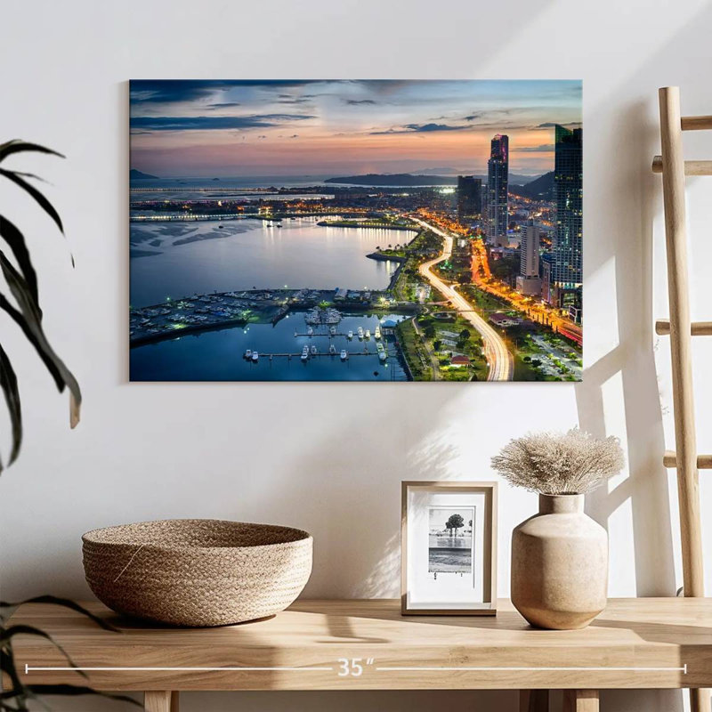Kavia Avenida Balboa, 16" H x 24" W