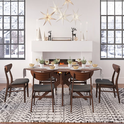 Salima 6 - Person Pedestal Dining Set