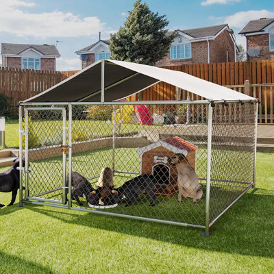 Chenil d'extérieur robuste 7,5 po x 7,5 po x 5,5 pi avec toit - Grande enceinte en métal pour la cour, la ferme, le refuge et la volaille