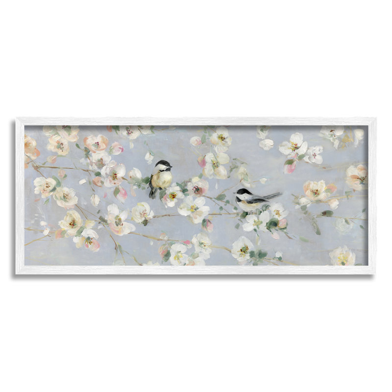 Délicats petits oiseaux entre les branches de cerisier en fleurs par Sally Swatland - peinture sur toile à cadre flottant