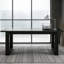 Bureau, bureau d'ordinateur-604295751