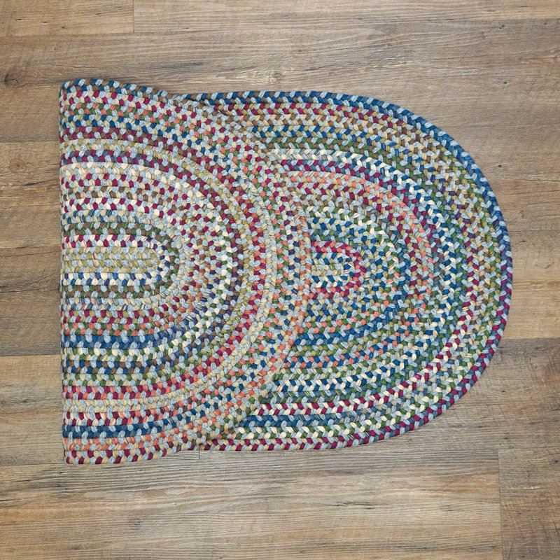 Cloverdale Wool Multi, Oval 2'6" x 8'