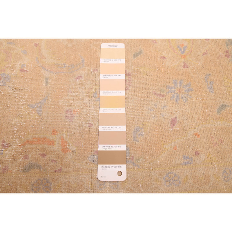 Tapis brun clair Antalya 4 pi 6 po x 7 pi 2 po