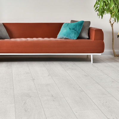 47.25'' L Laminate Flooring