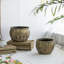 Ensemble de 2 pots de fleurs en fer vieilli, L: 13 x 13 x 14,5 po: 11 x 11 x 13,5 po