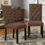 Chaises de salle à manger capitonnées en tissu Parsons-568312288-591437320