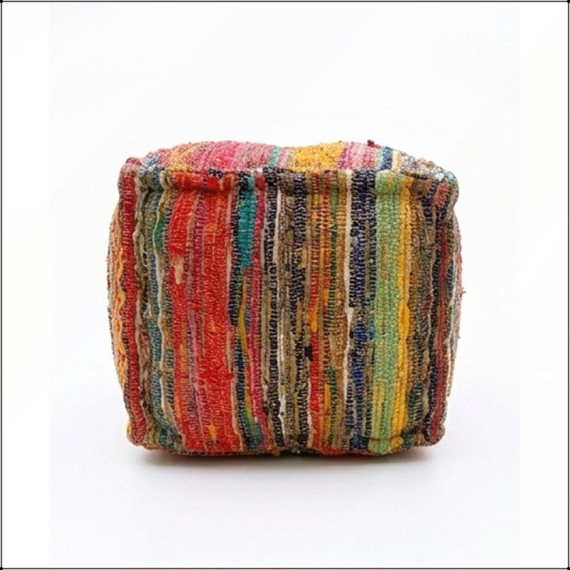 Pouf carré Boho fabriqué à la main, tissu Chindi multicolore, 20 x 20 x 14 pouces, confortable et élégant pour la maison