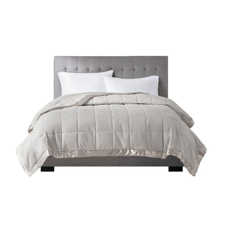 Couverture légère en duvet synthétique avec bordure en satin, Gris, Très grand lit