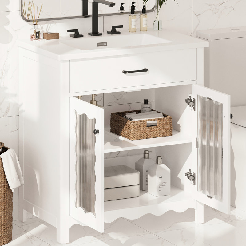 Armoire de salle de bain moderne de 31 pouces avec lavabo intégré, verre à rayures verticales et charnières à fermeture en douceur pour un espace de rangement agréable de 31 po, quincaillerie en céramique lisse noir mat