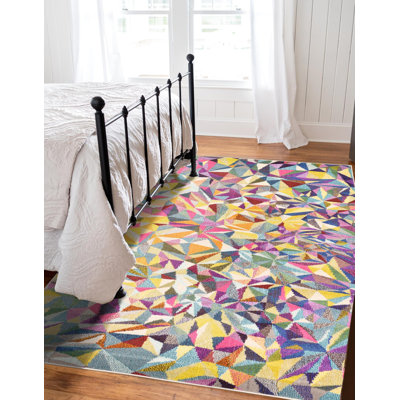 Jesusa Washable Geometric Indoor Rug