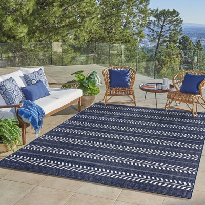 Solterra Bunceton Navy Blue Beige Cream Casual Botanical Stripe Flatweave Polypropylene Indoor/ Outdoor Area Rug
