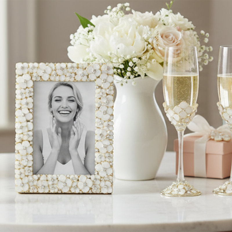 Dogwood Picture Frame, 5" W x 7" H