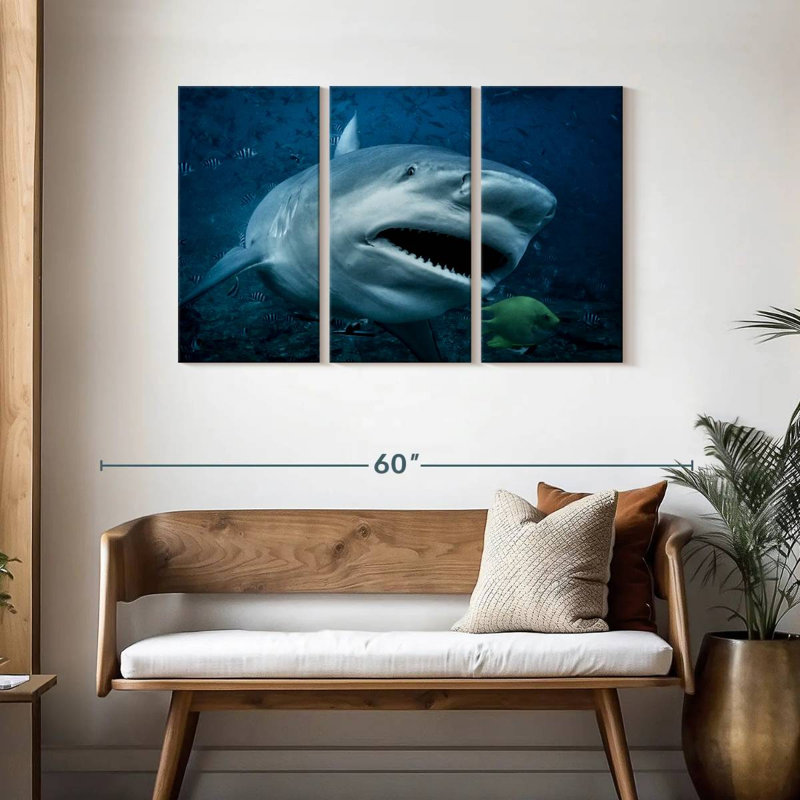 Brampt Bull Shark In Action, 28" H x 45" W