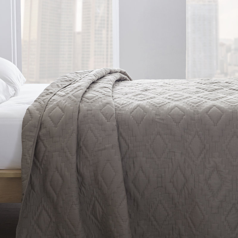 Tapper Modern & Contemporary Cotton Quilt, Twin Quilt