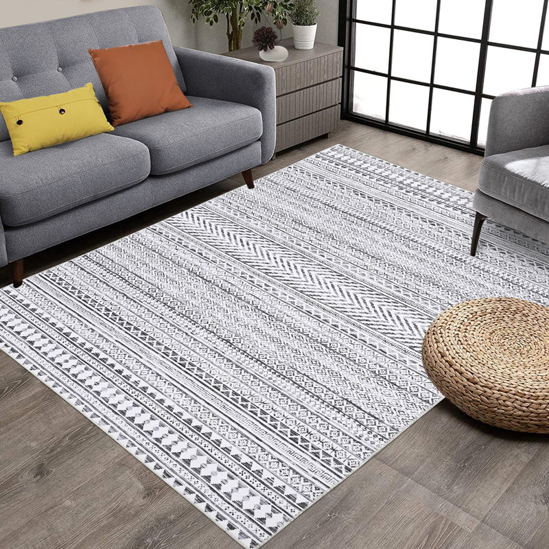 Karelia Washable Geometric Indoor Rug, Rectangle 4' x 6'