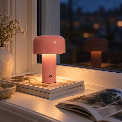 Lampe de bureau ronde contemporaine rechargeable avec finition rose et champignon en acrylique opaque pour chambres d'hôtels de charme