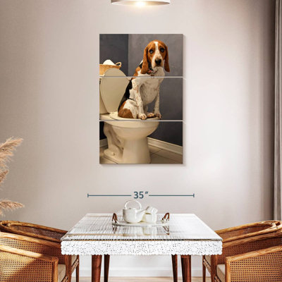 Ketti Hound Toilet Time