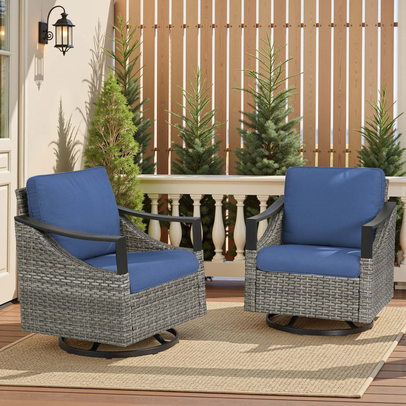 Ensemble de 2 chaises berçantes d'extérieur pivotantes avec osier et coussins toutes saisons, Bleu
