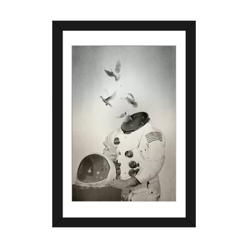 «Doves», impression sur toile, H 24 po x l 16 po x P 1 po, Papier d'art encadré noir, Blanc