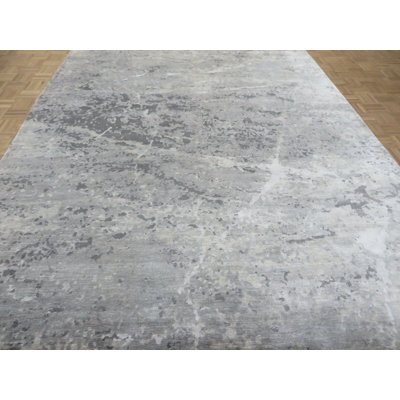 Tapis à main one-of-kind noué la ivoire/gris 8 pi x 10 pi 1 po Montmiral