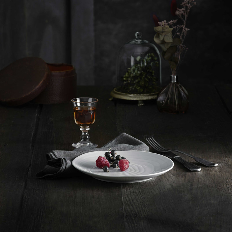 Teck White Dessert Plate
