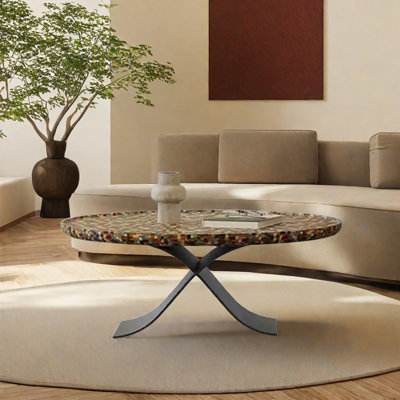 Creative fashion round coffee table