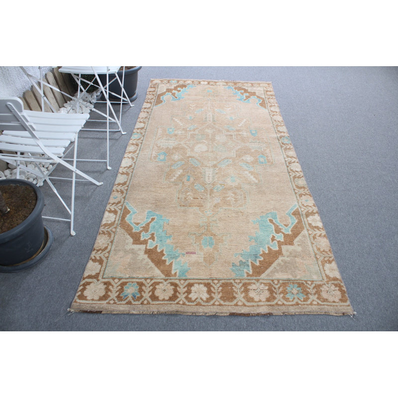 Tapis turc rétro Oushak dans des tons de brun chaud, idéal pour les chambres à coucher et les décors bohémiens