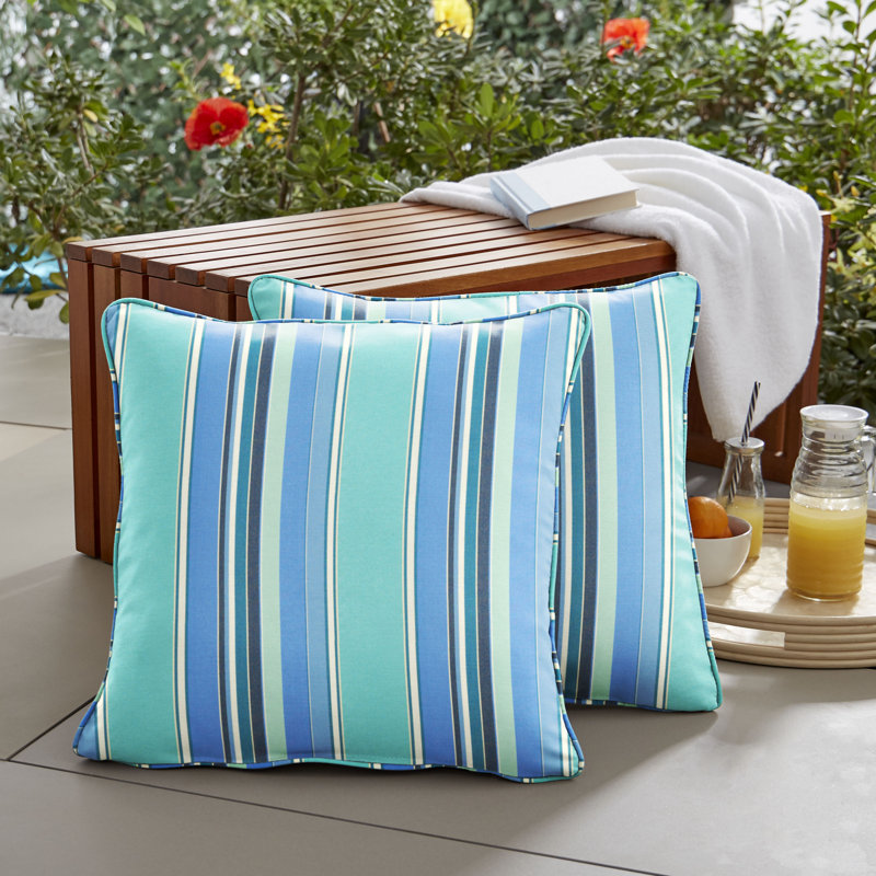 Housse et insert de coussin extérieur carré Napier, 22 po x 22 po, Sunbrella® Dolce à rayures oasis