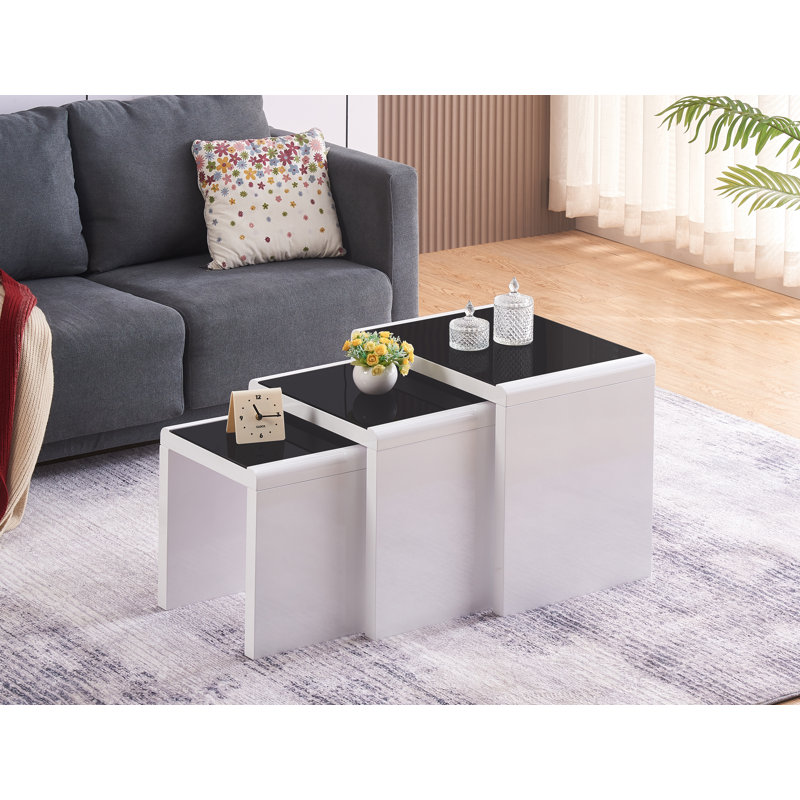 Anastyn Nesting Tables