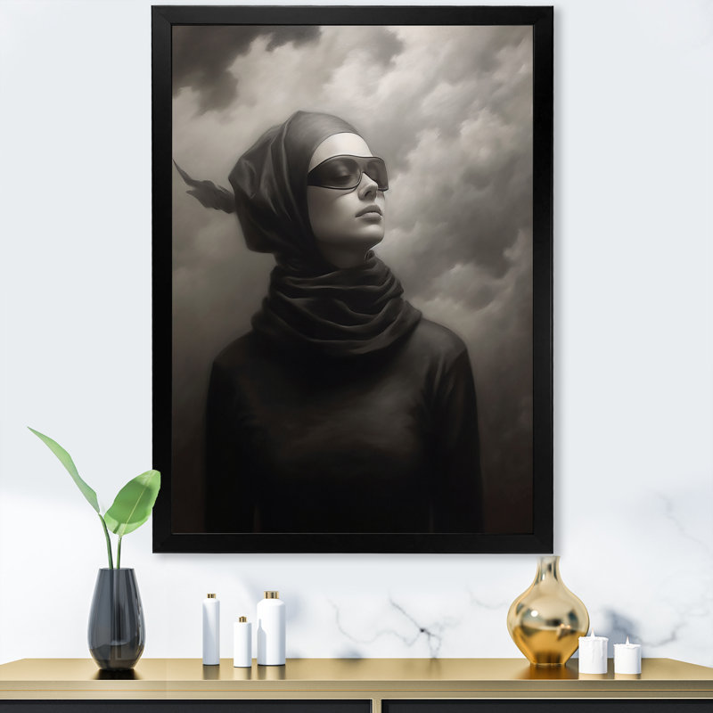 Portrait monochrome d'une femme rêveuse avec lunettes de soleil sur toile, H 40 po x l 30 po x P 1,5 po, Cadre simple noir