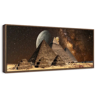 Cosmos sur les pyramides égyptiennes