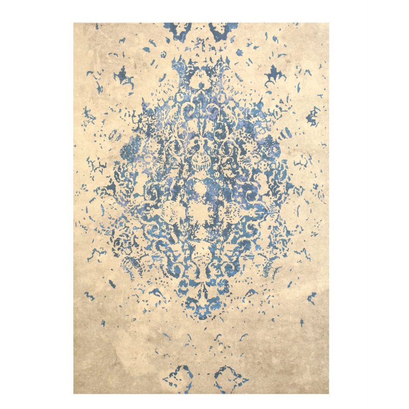 Floral Area Rug in Blue, 5' x 8'