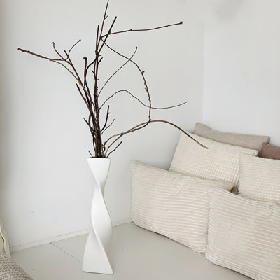 Carlus Handmade Ceramic Table Vase